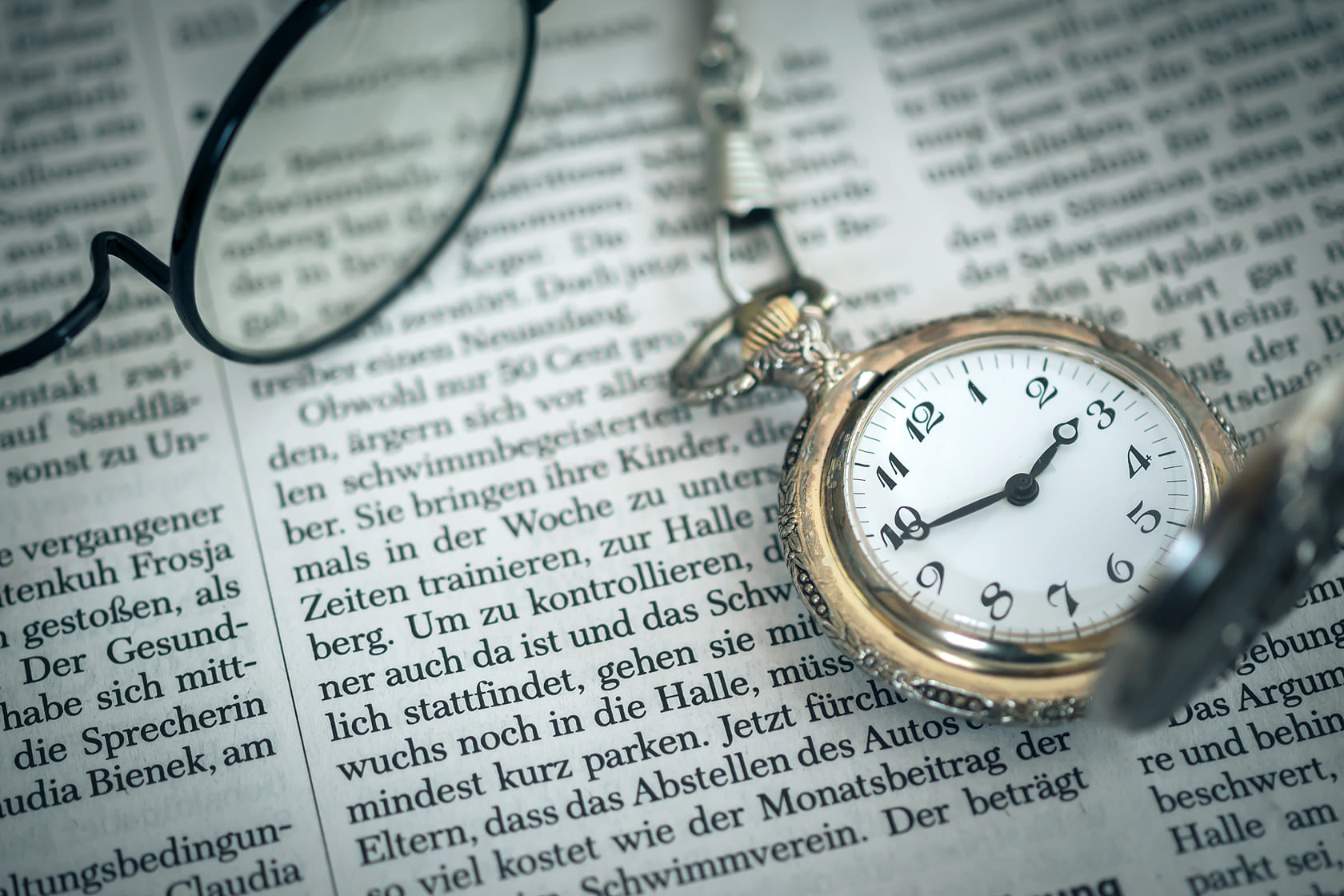 article-logo